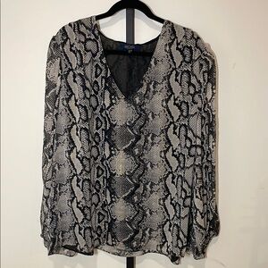 RACHEL Rachel Roy Blouse with V-Neckline and Full-Length Sleeves